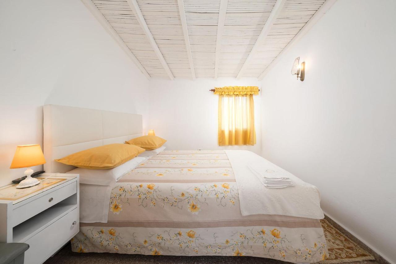 Casa Morais Bed & Breakfast Odeceixe Eksteriør bilde